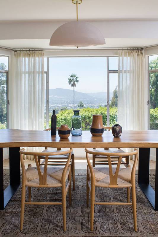 exclusive-home-tour-mid-century-goals-mid-century-modern-design-dining-room-with-window-582cb064eeb90a08340c6301-w620_h800