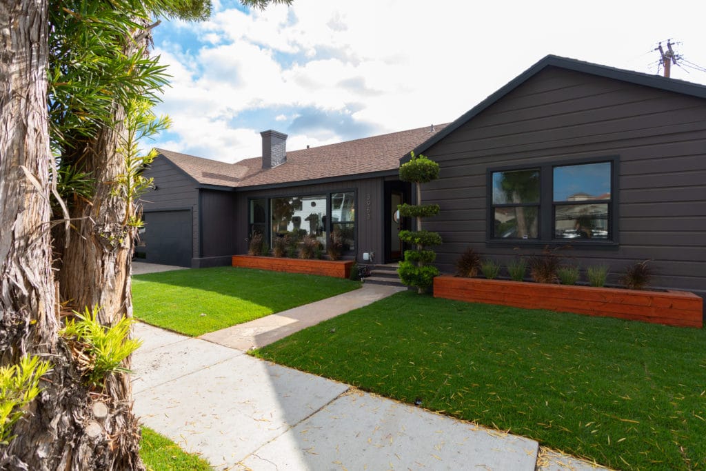 Inventive Mid-Century Ranch W/ A Modern Aesthetic in Leimert Park