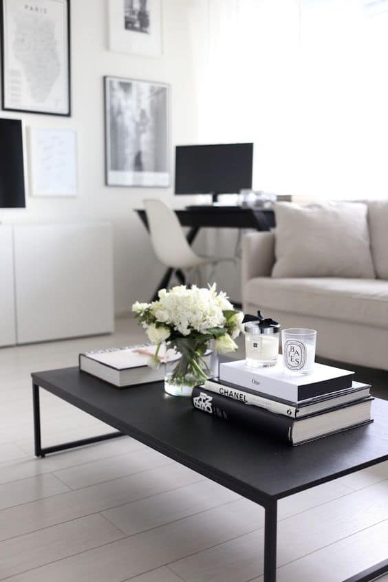 Decorate Your Coffee Table With Books, How To Use Coffee Table Books