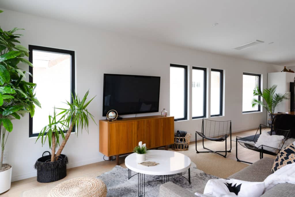 Dreamy California Modern with ADU Blocks from Red Hot leimert park!