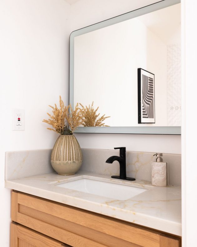 3744 Vineland Ave MLS - virtuallyherestudios.com-22