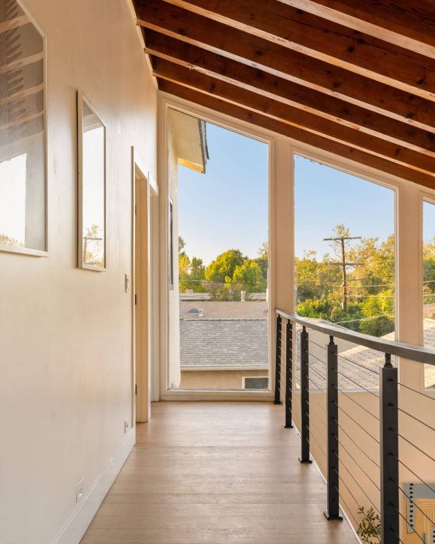 3820SBurnsideAve-www.samwadieh.com-104