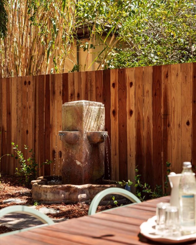 49-5031_Townsend_Ave-49